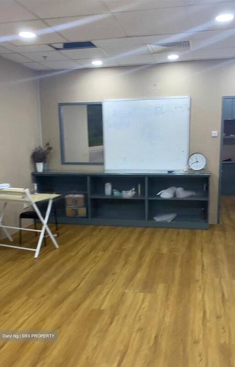 Textile Centre (D7), Office #460339281